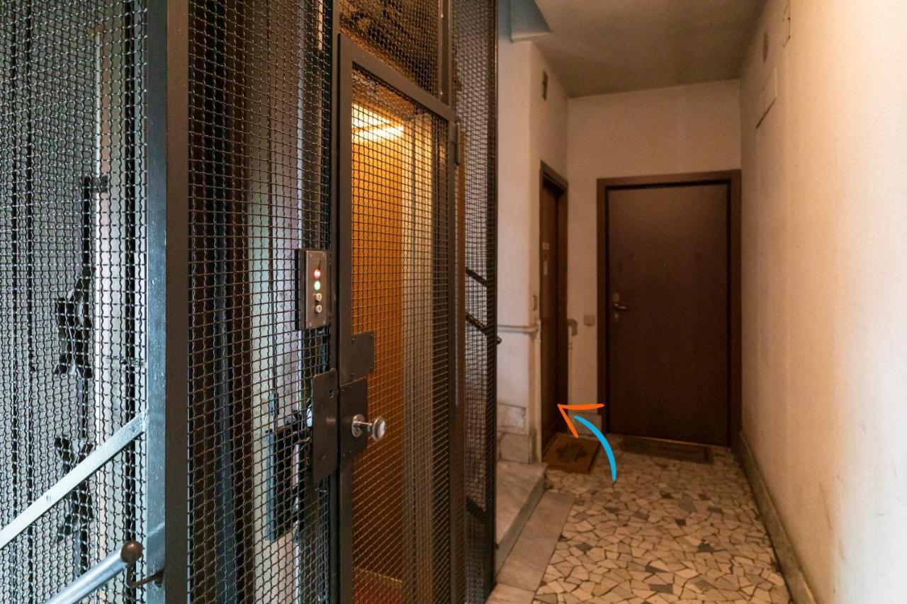 La Veranda - Bright Top Floor Apartment With Views Of The Madonnina Milan Bagian luar foto